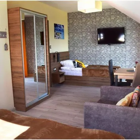 Lodge Dzierlatka Chlapowo