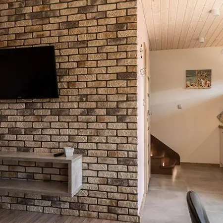 Dzierlatka Chlapowo Lodge