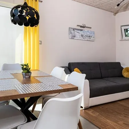 Lodge Dzierlatka Chlapowo *